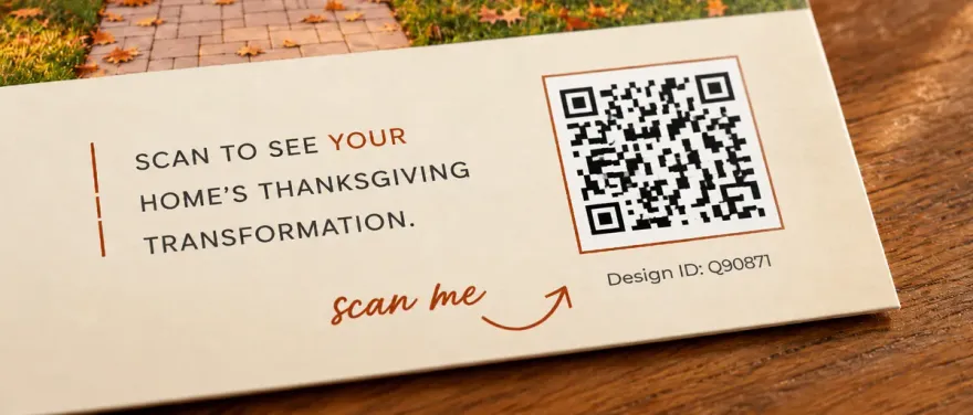 Back of a HolidayCurb postcard showing the QR code and the six-character Design ID